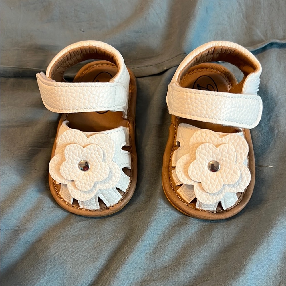 White Floral Baby Sandals with Velcro, like new